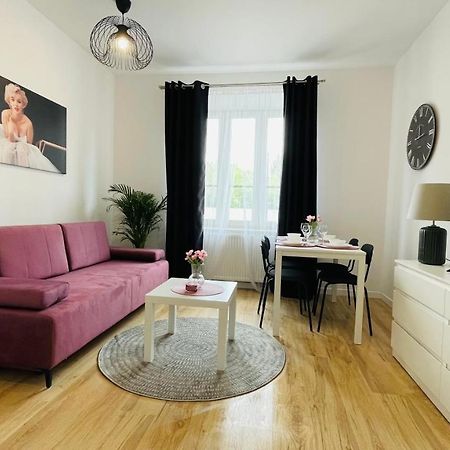 Jm Millennium Kaweczynska 37 Apartamento Varsóvia Exterior foto