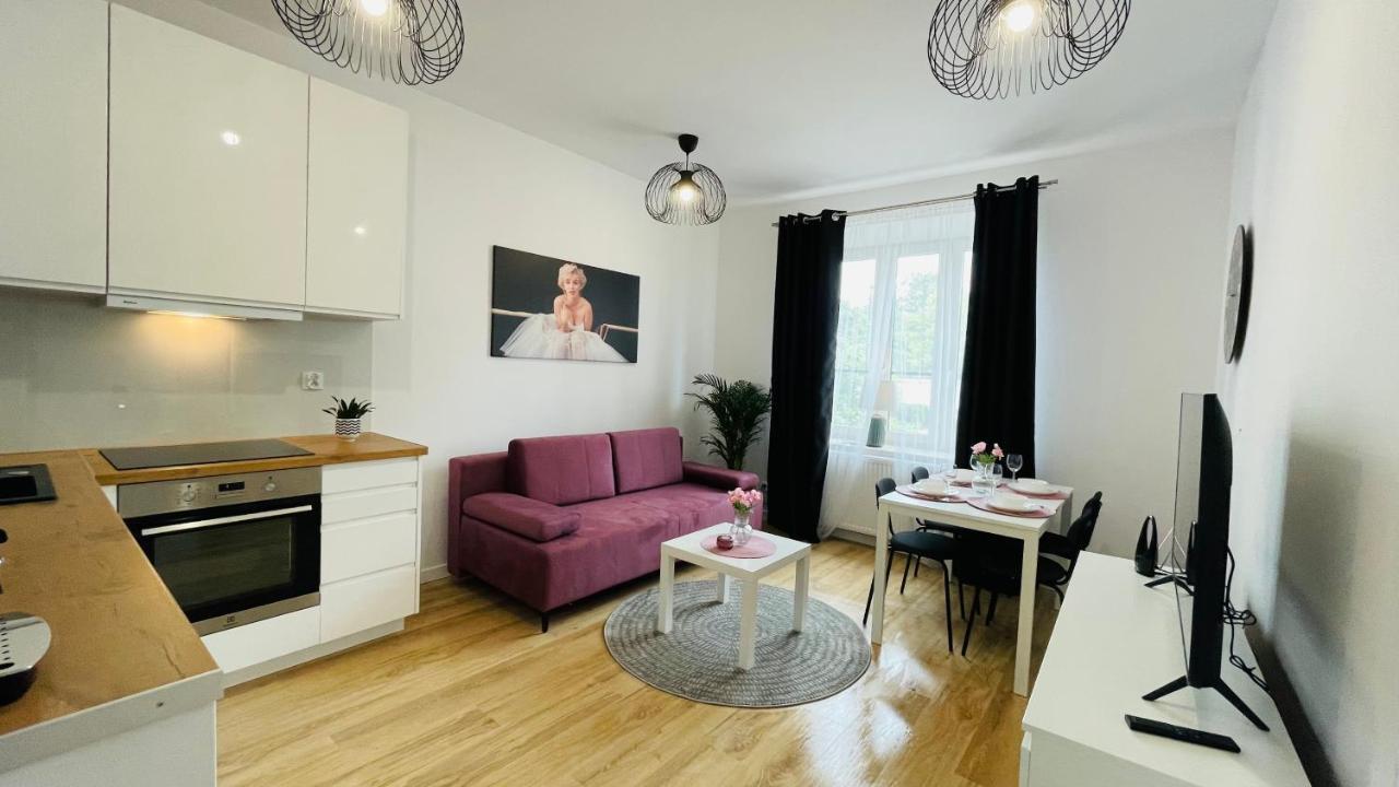 Jm Millennium Kaweczynska 37 Apartamento Varsóvia Exterior foto